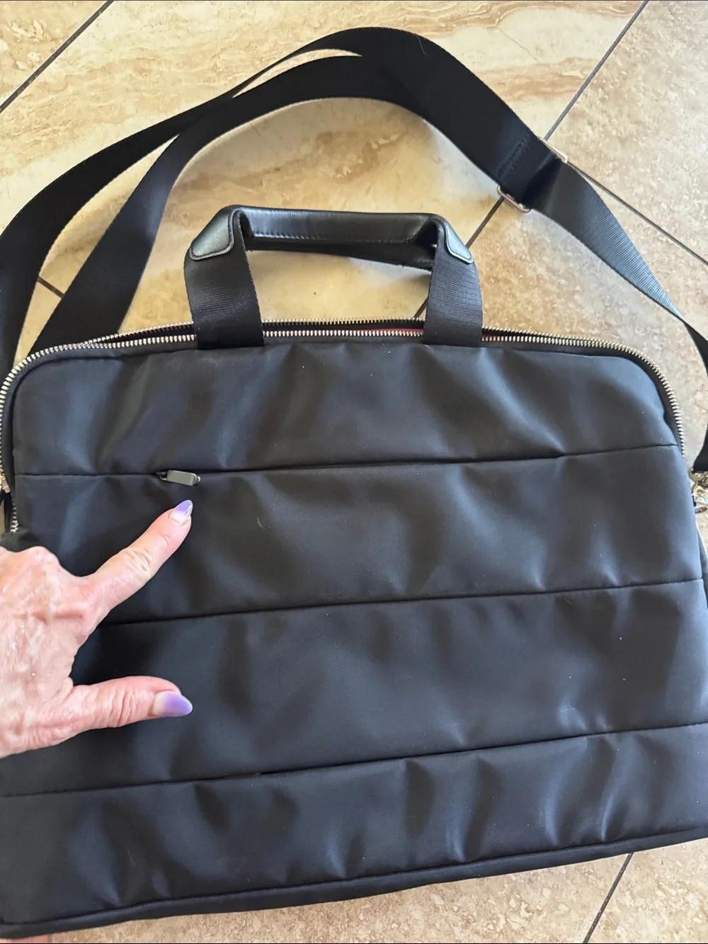 Black Quilted‎ Laptop Messenger Bag by PT